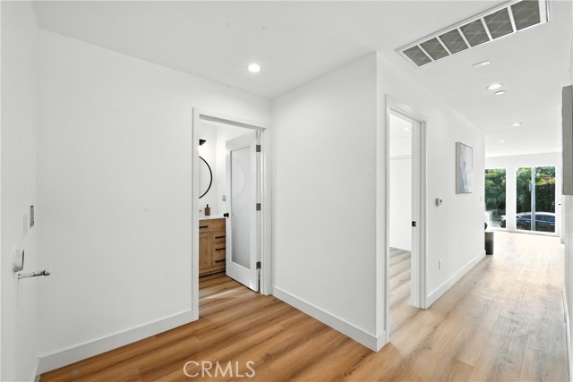 3031 Vineyard AVE Unit: 2