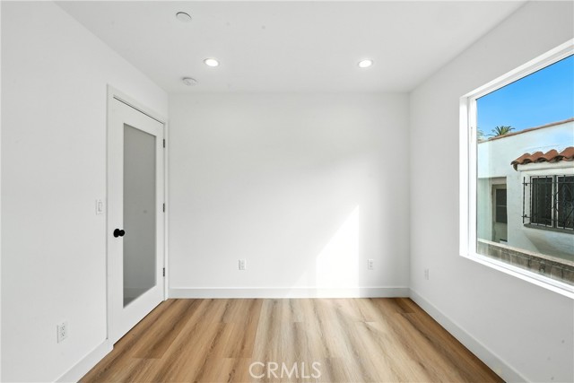 3031 Vineyard AVE Unit: 2