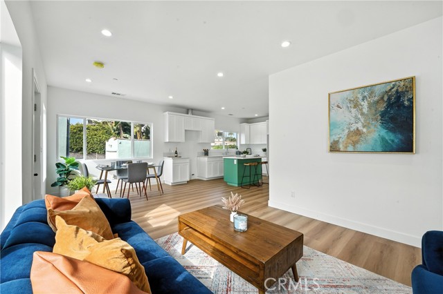 3031 Vineyard AVE Unit: 2