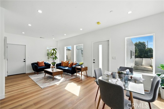 3031 Vineyard AVE Unit: 2