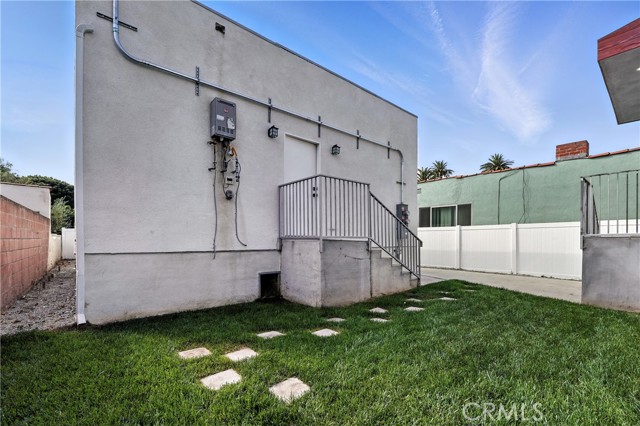 3031 Vineyard AVE Unit: 2