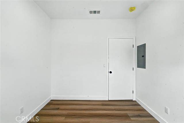 3031 Vineyard AVE Unit: 2