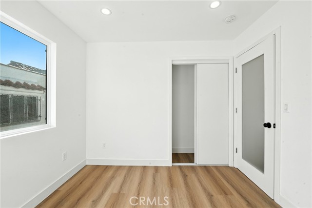 3031 Vineyard AVE Unit: 2