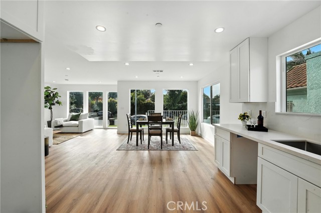 3031 Vineyard AVE Unit: 2