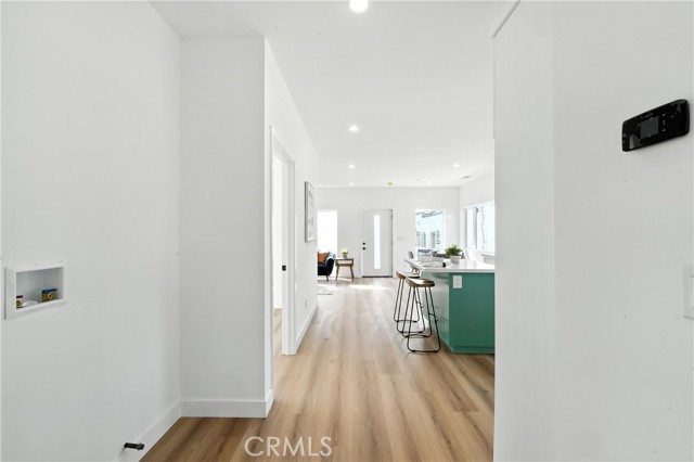 3031 Vineyard AVE Unit: 2