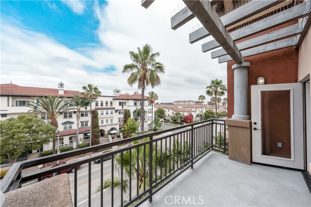 6020 Seabluff DR Unit: 421