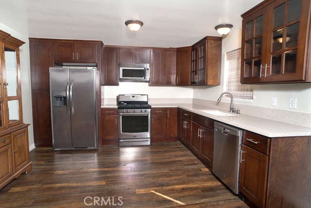 1425 Centinela AVE Unit: 1