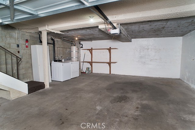 1425 Centinela AVE Unit: 1