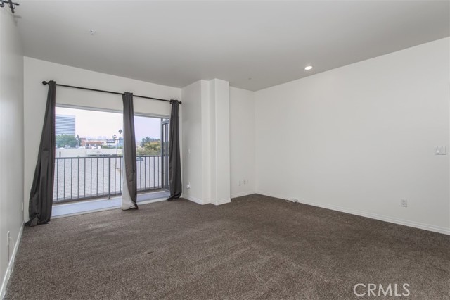 1706 Colby AVE Unit: 301