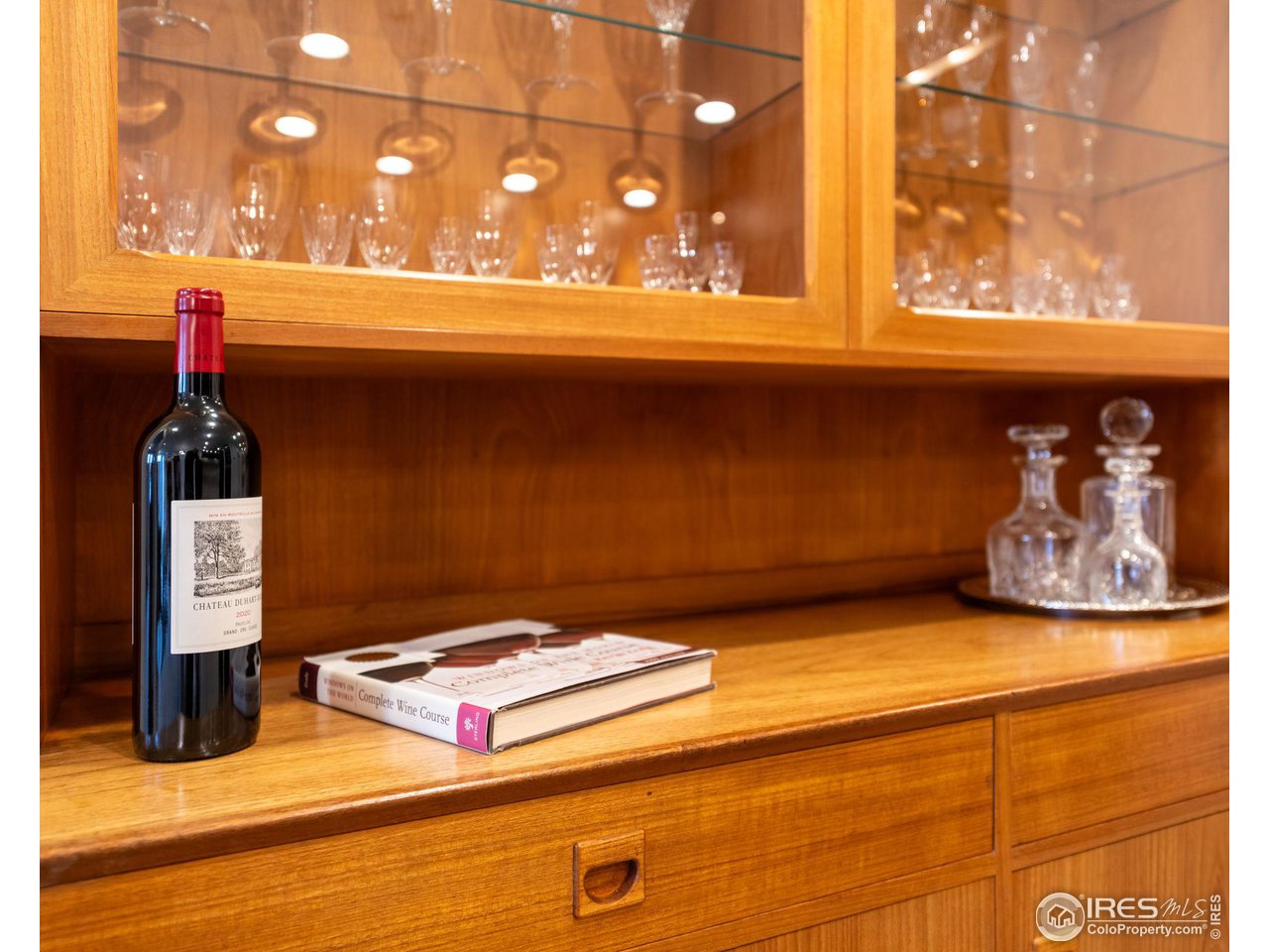 315 Arapahoe Ave 203