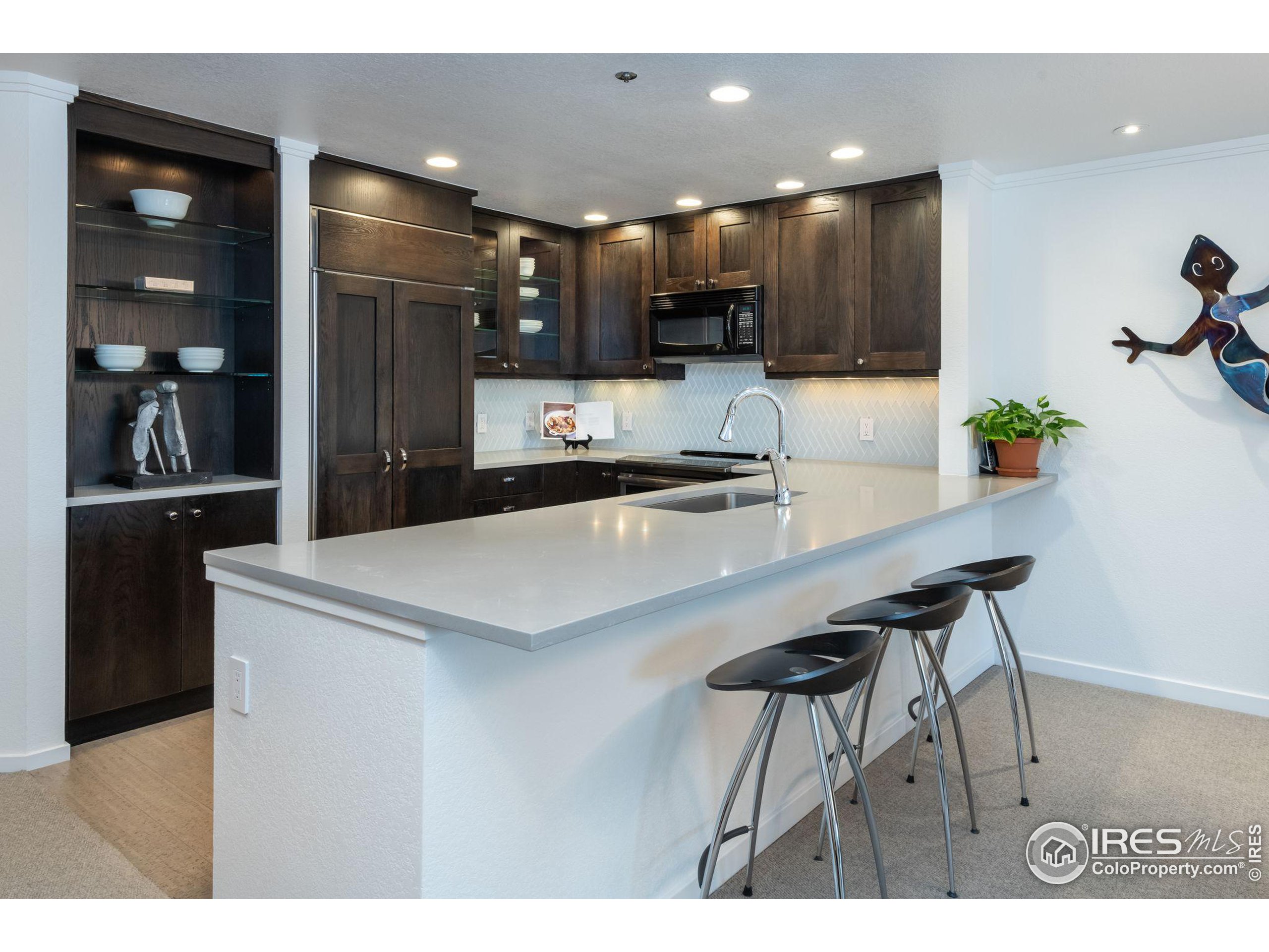 315 Arapahoe Ave 203