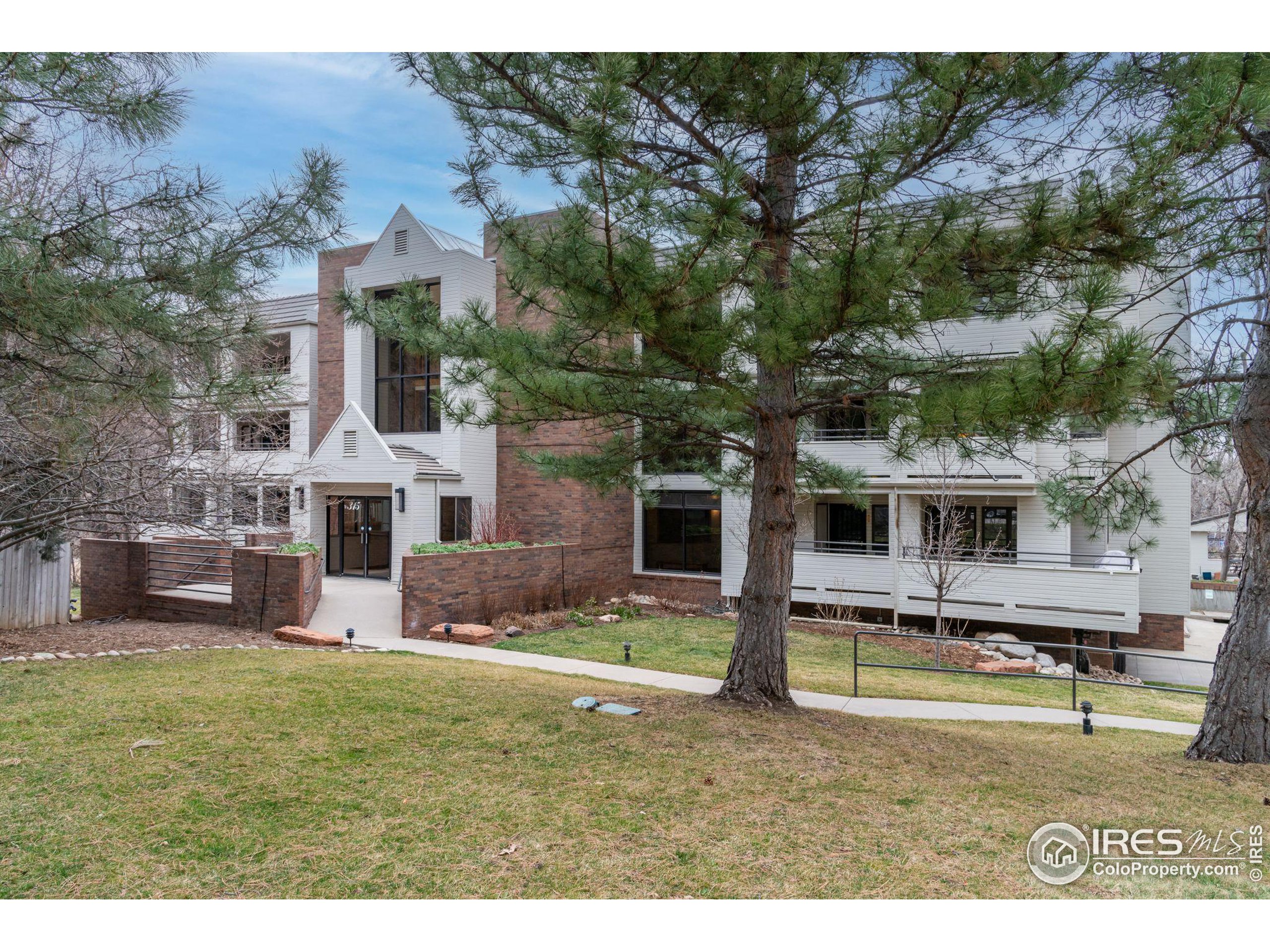 315 Arapahoe Ave 203