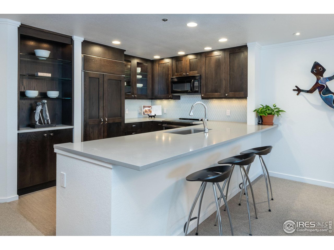 315 Arapahoe Ave 203