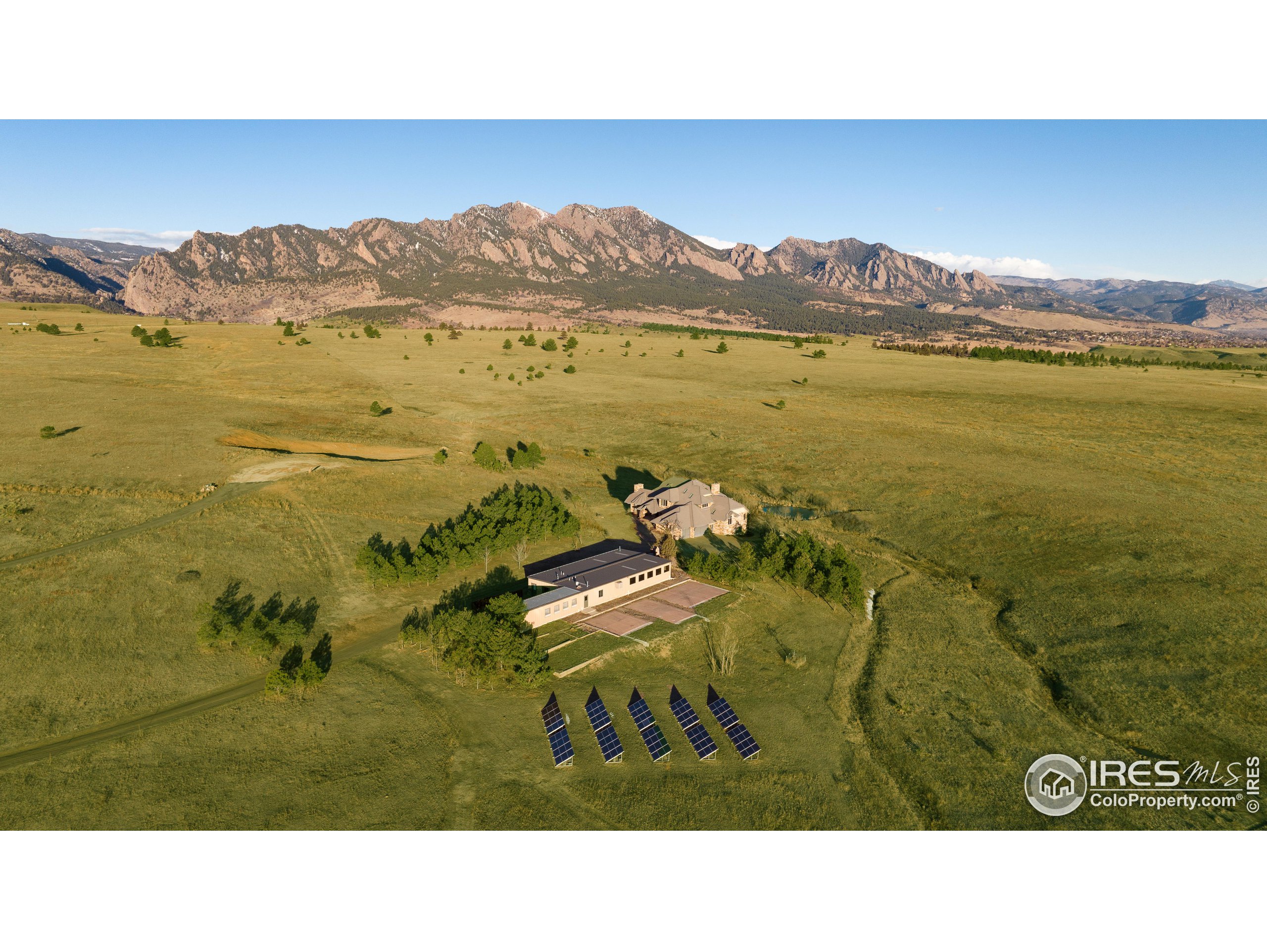3200 S Foothills Hwy
