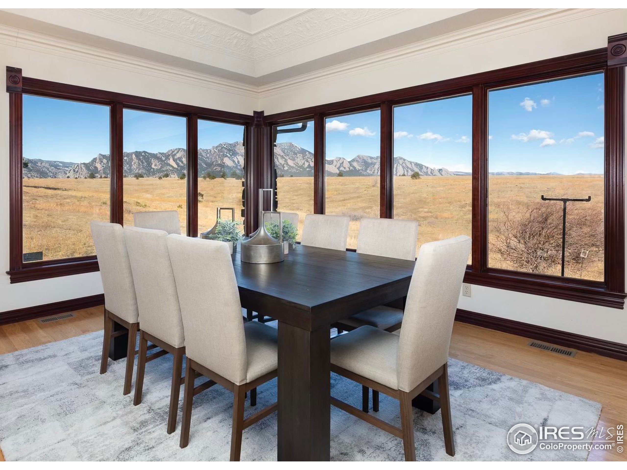 3200 S Foothills Hwy