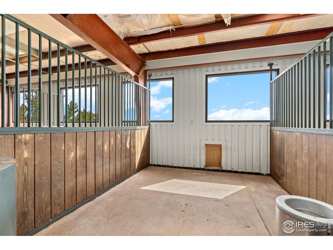 3200 S Foothills Hwy