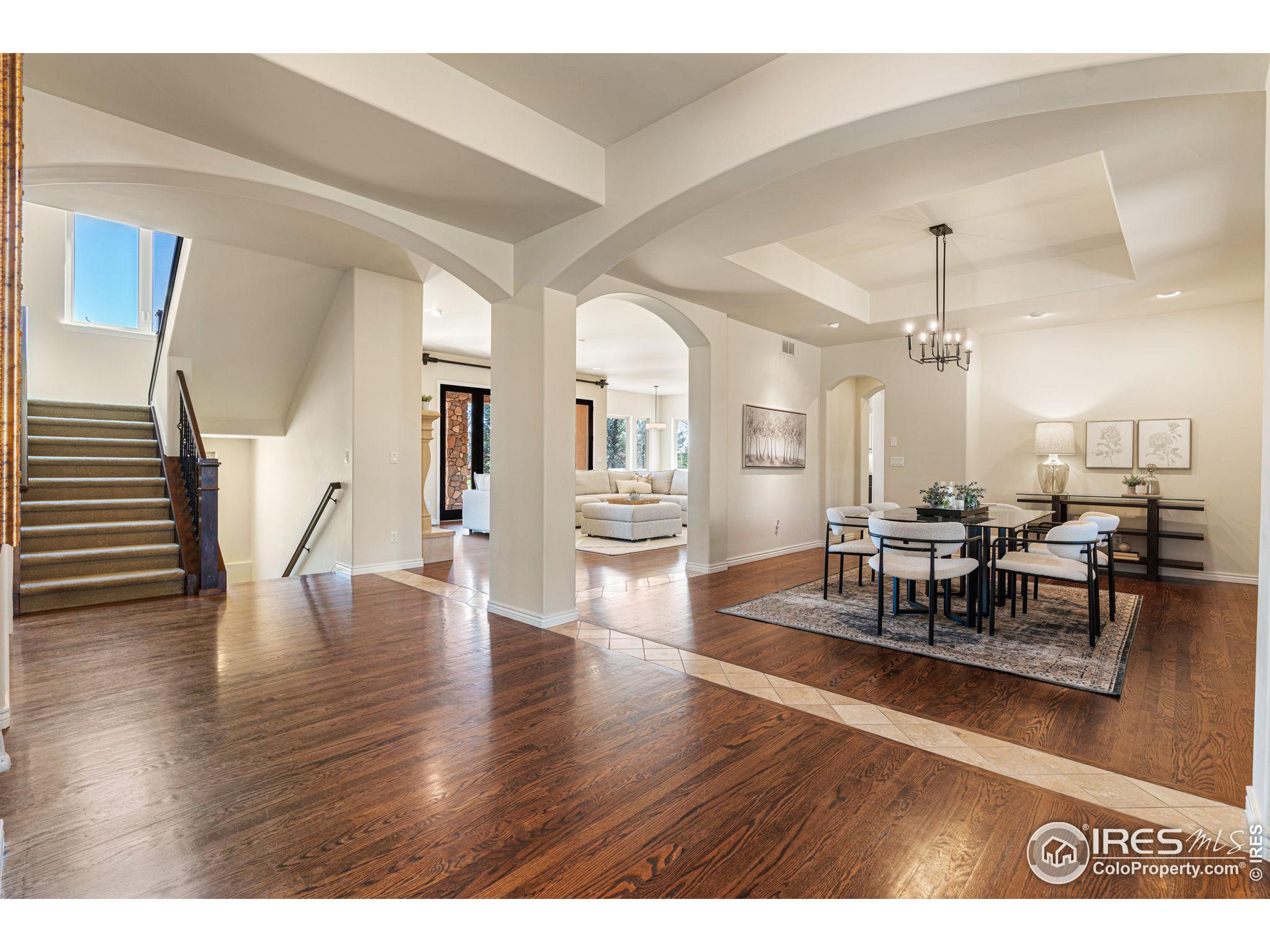 2112 Summerlin Dr