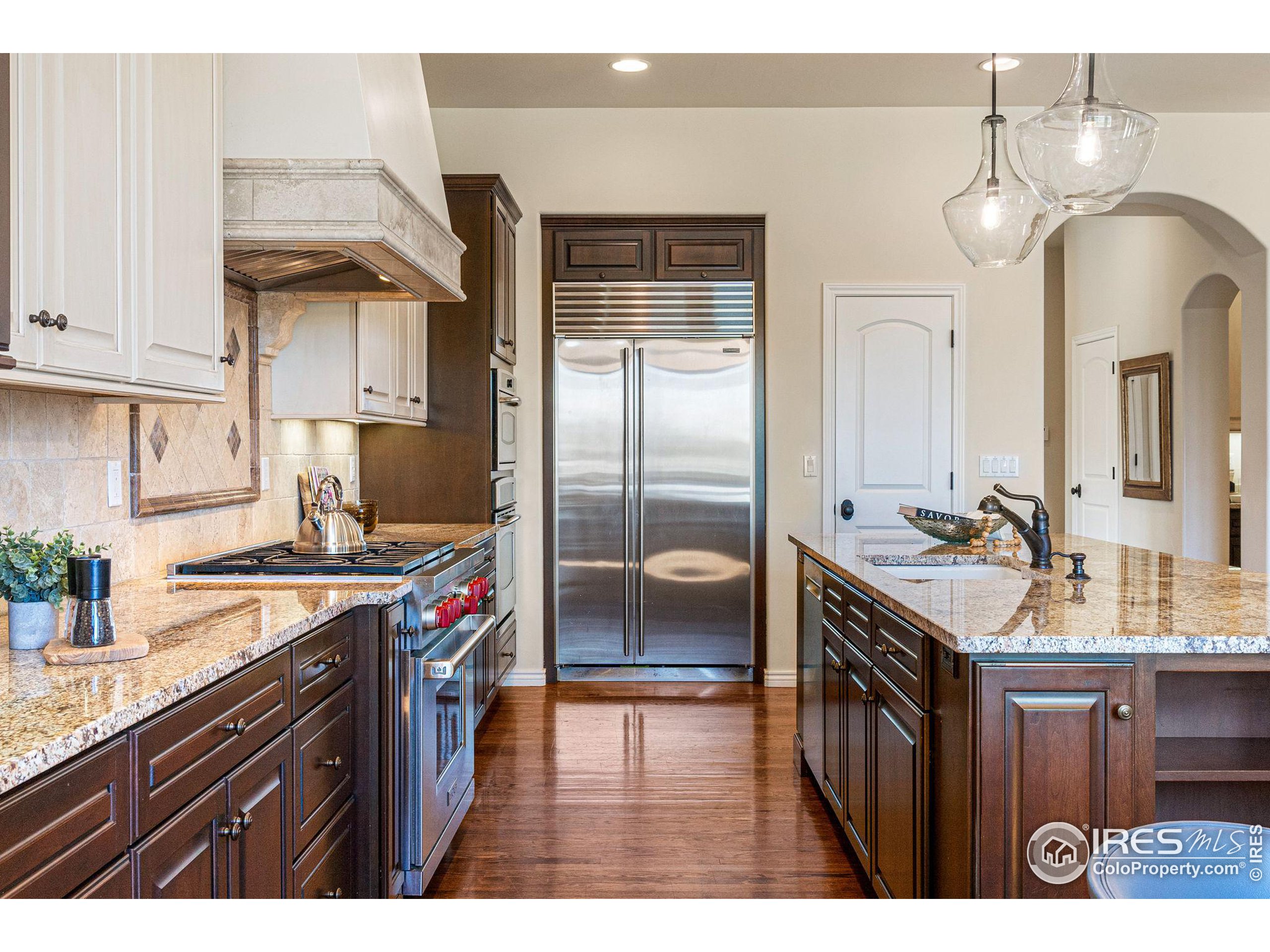 2112 Summerlin Dr