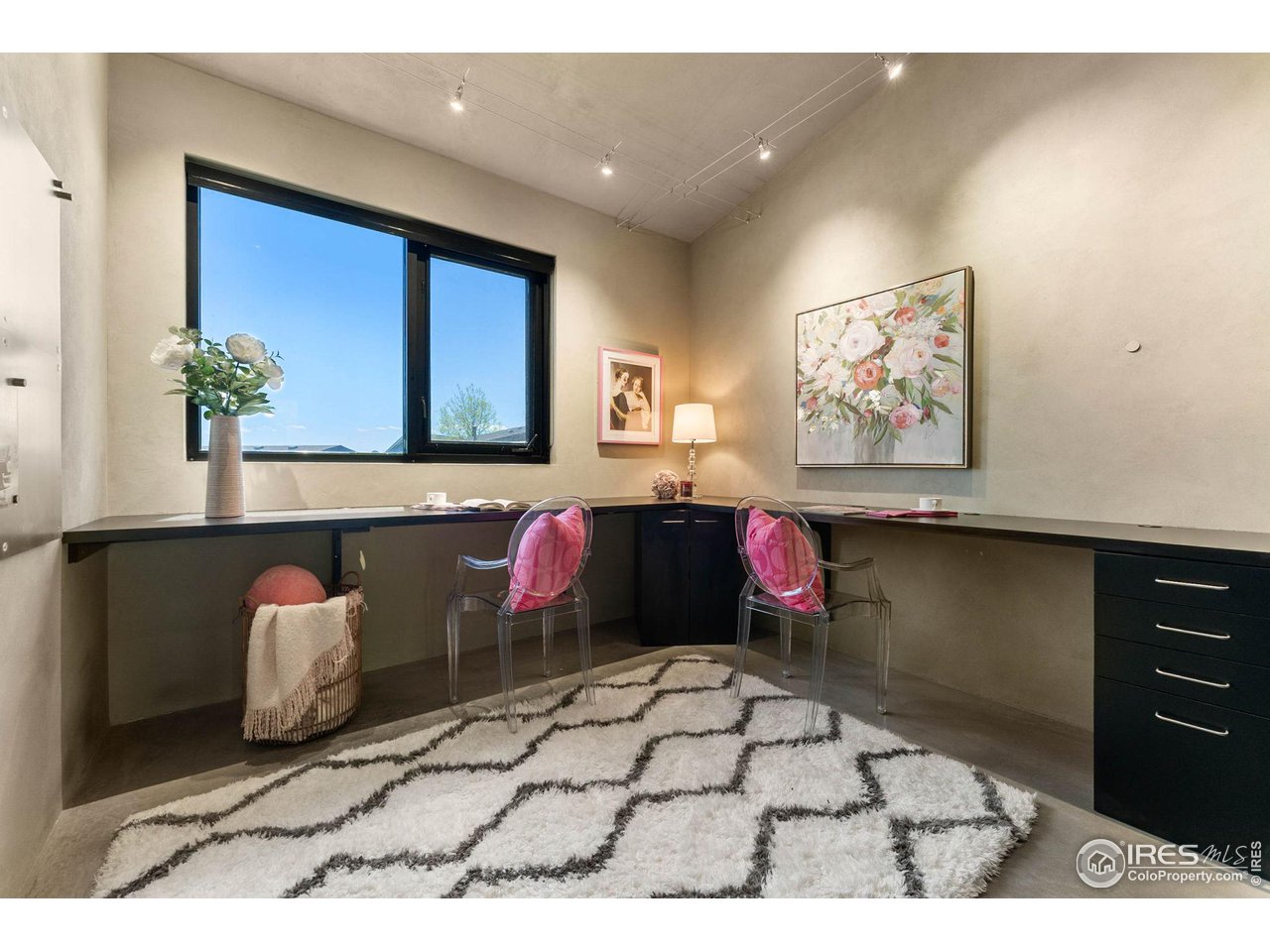 1529 Easy Rider Ln 201