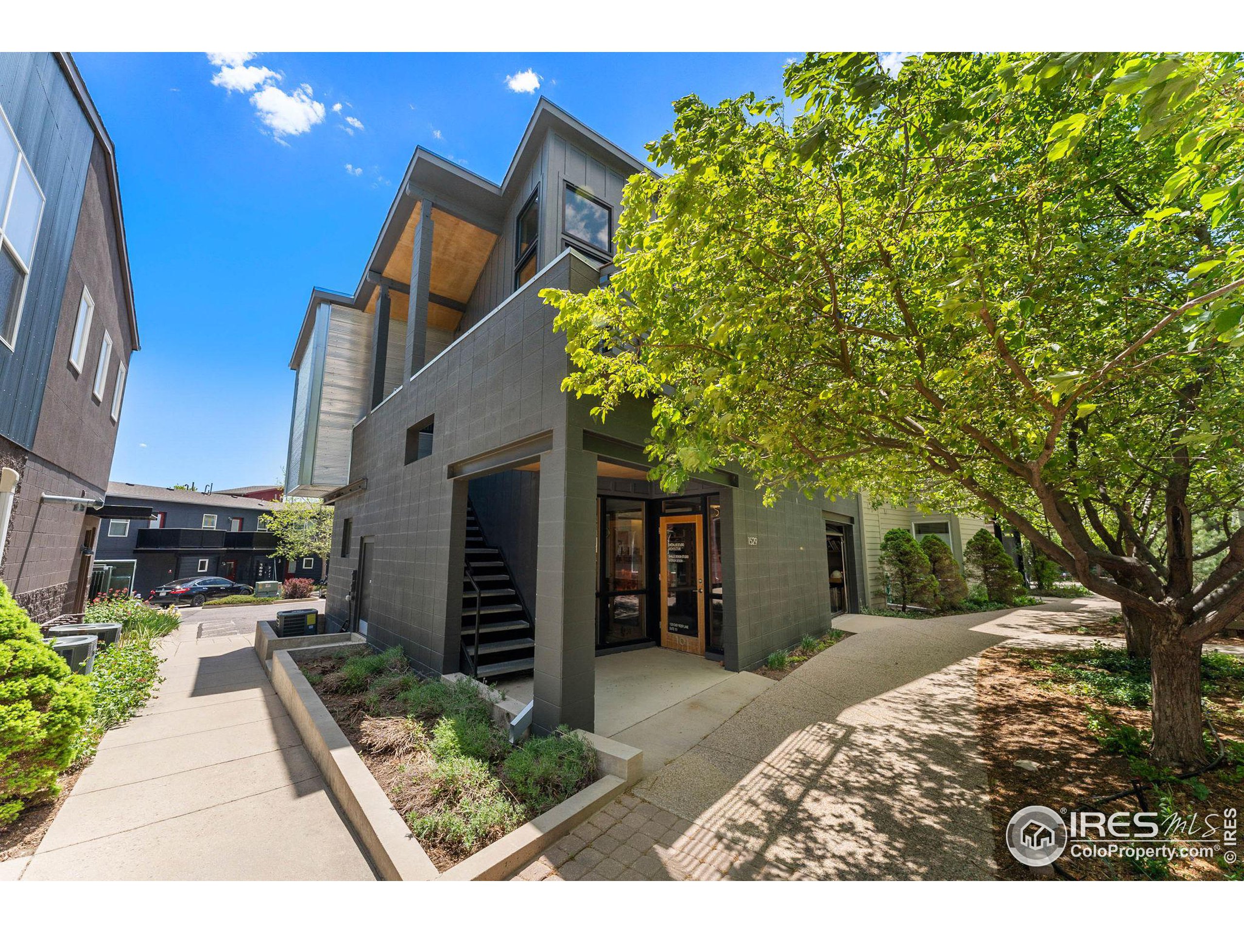 1529 Easy Rider Ln 201