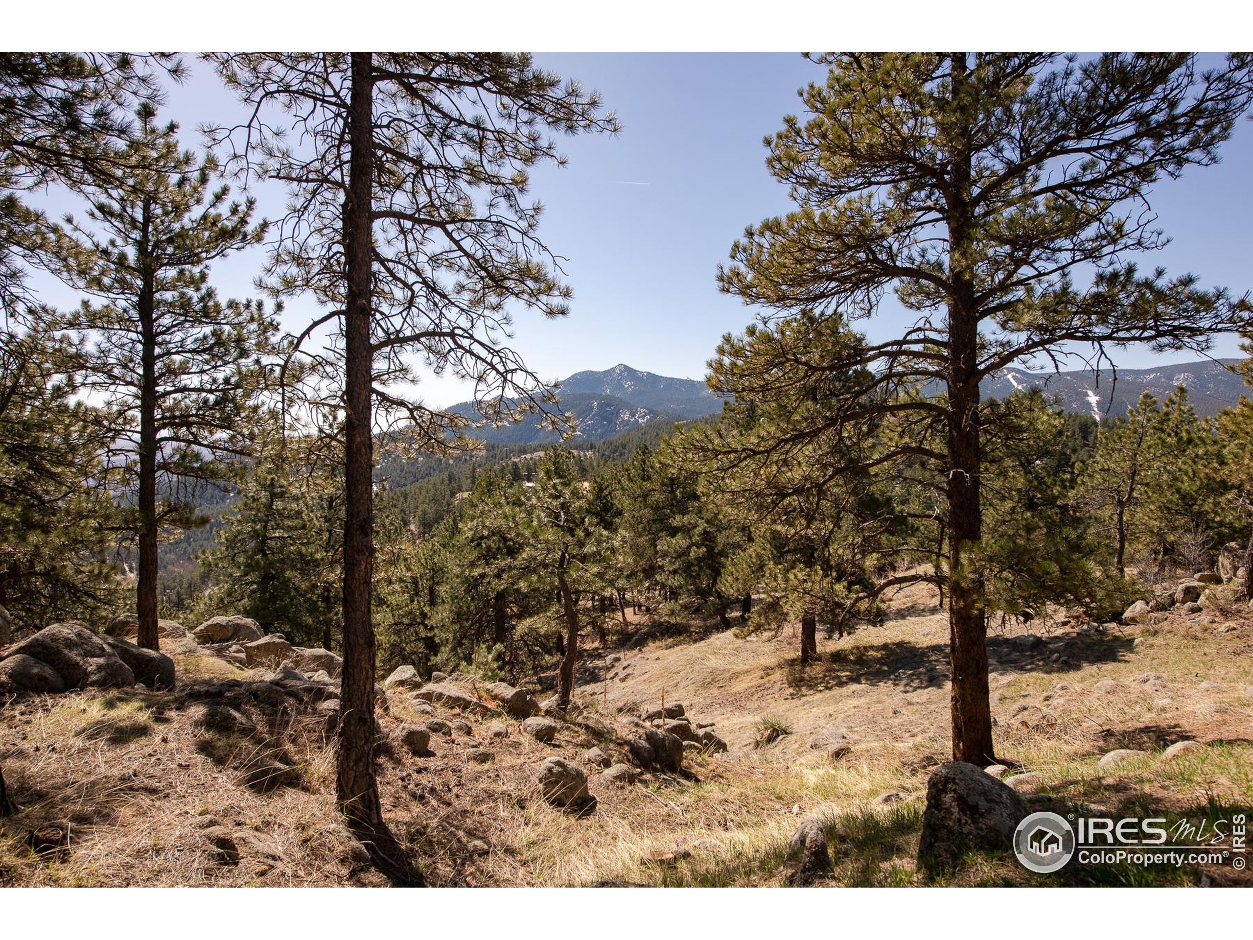 2358 Sunshine Canyon Dr