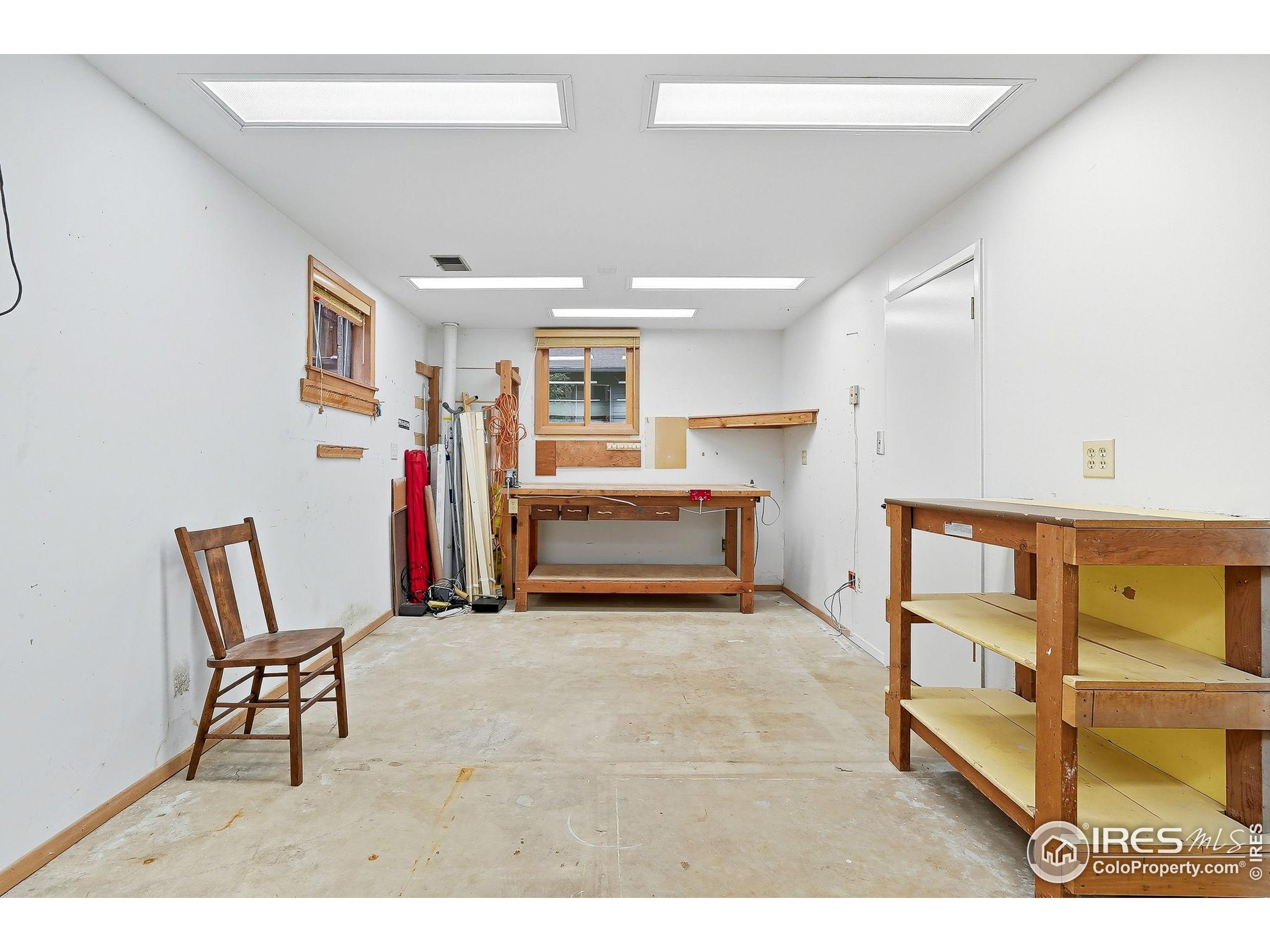 545 Mapleton Ave