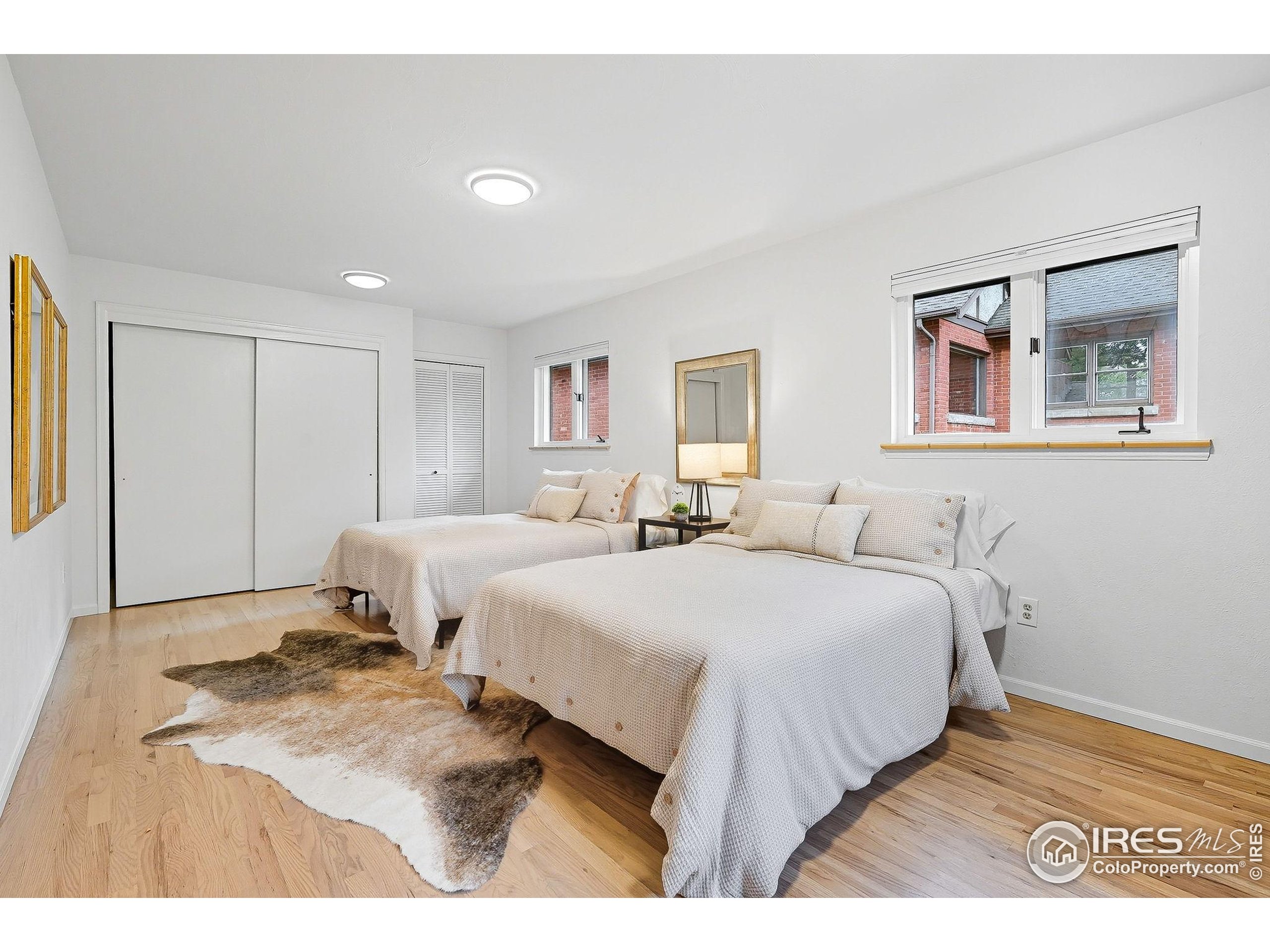 545 Mapleton Ave
