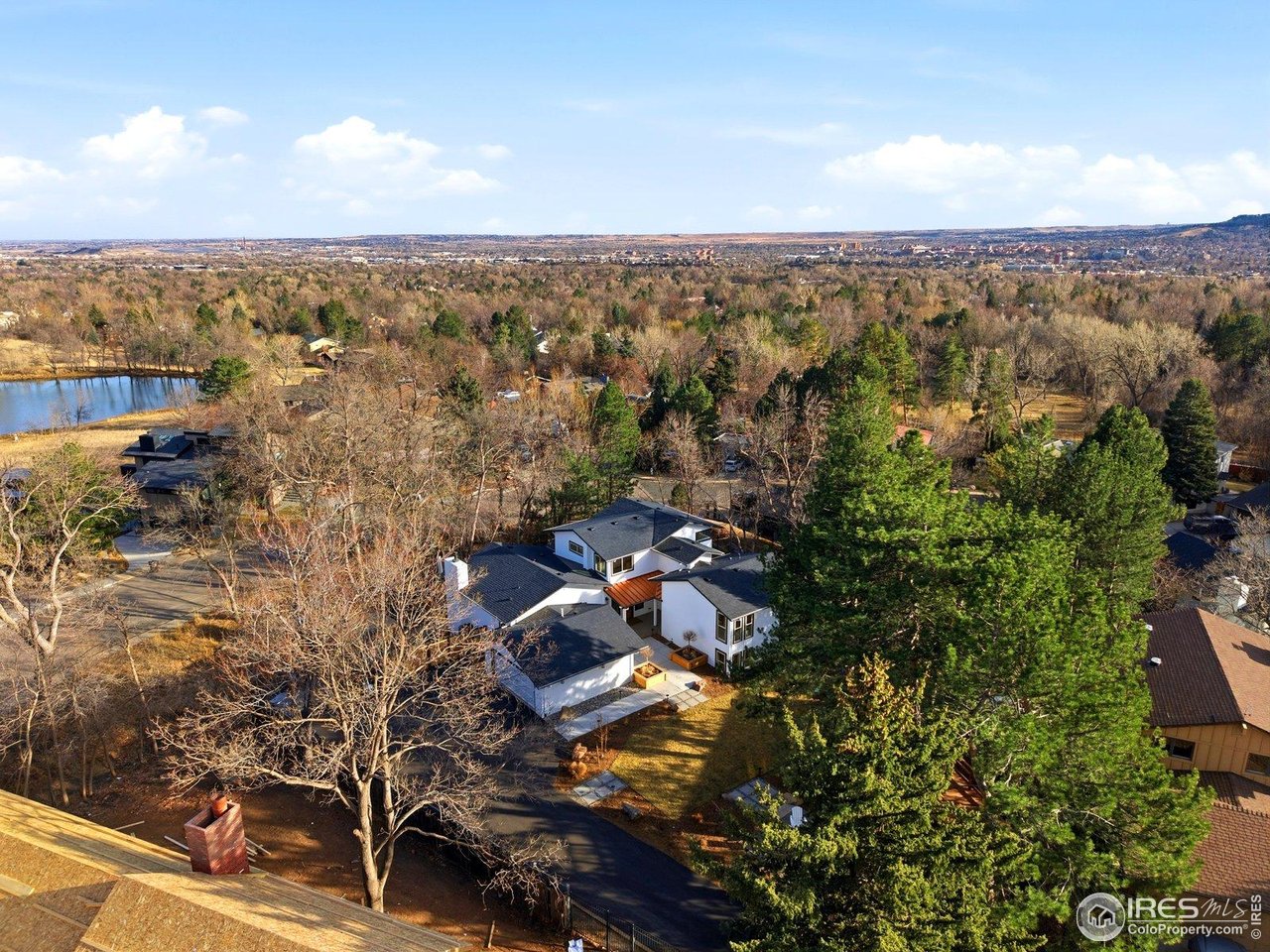 3716 Wonderland Hill Ave