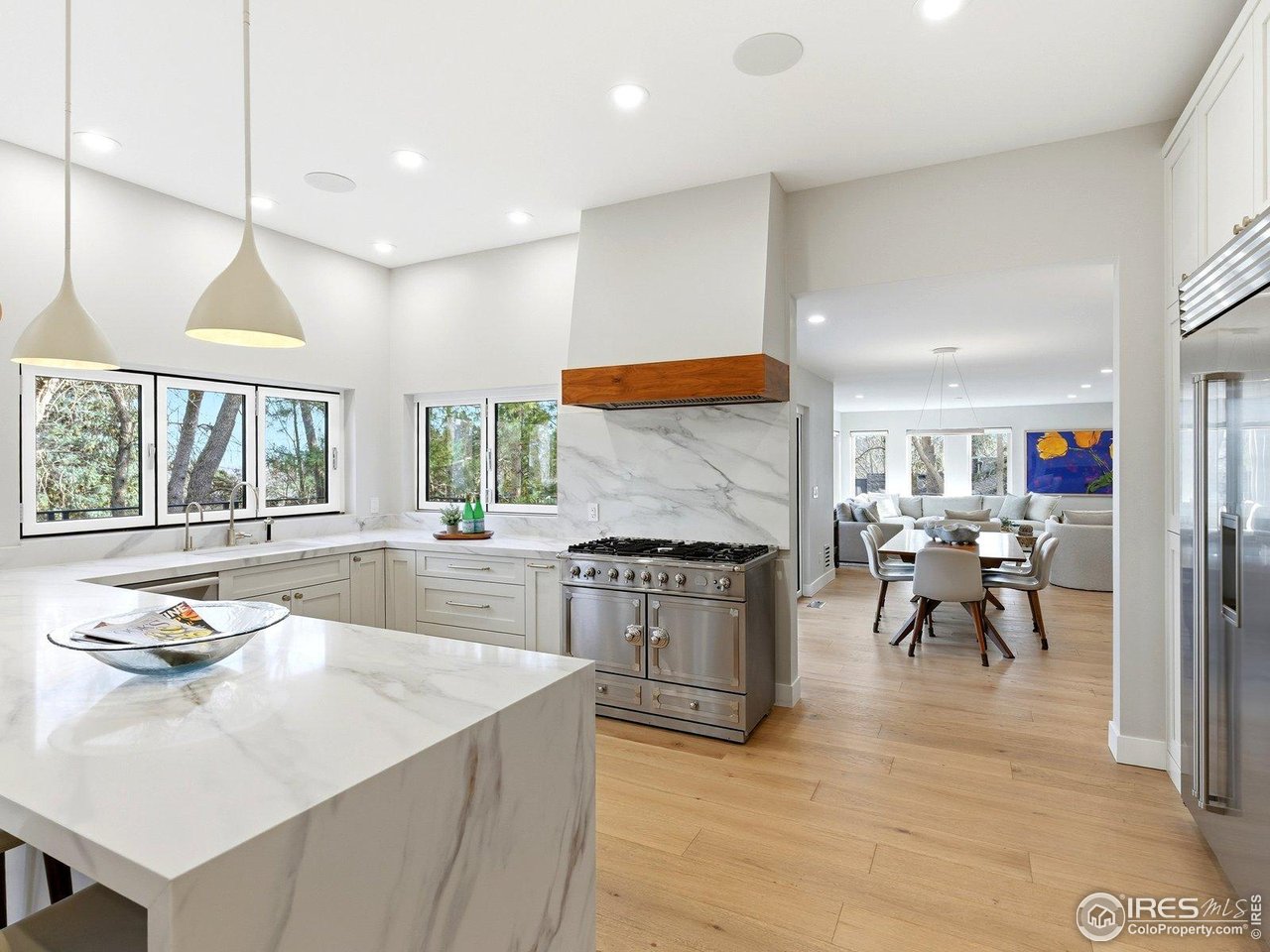 3716 Wonderland Hill Ave