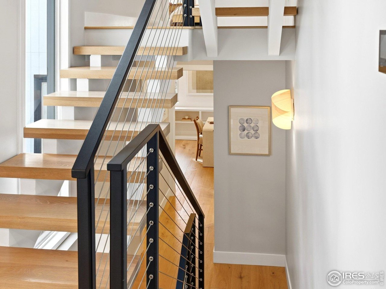 3716 Wonderland Hill Ave