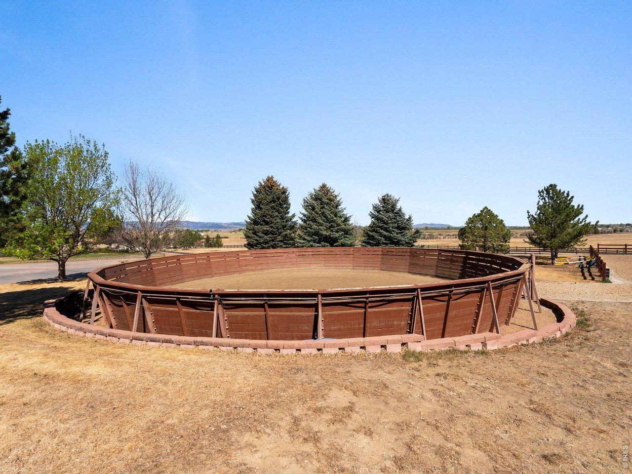 15383 E County Line Rd