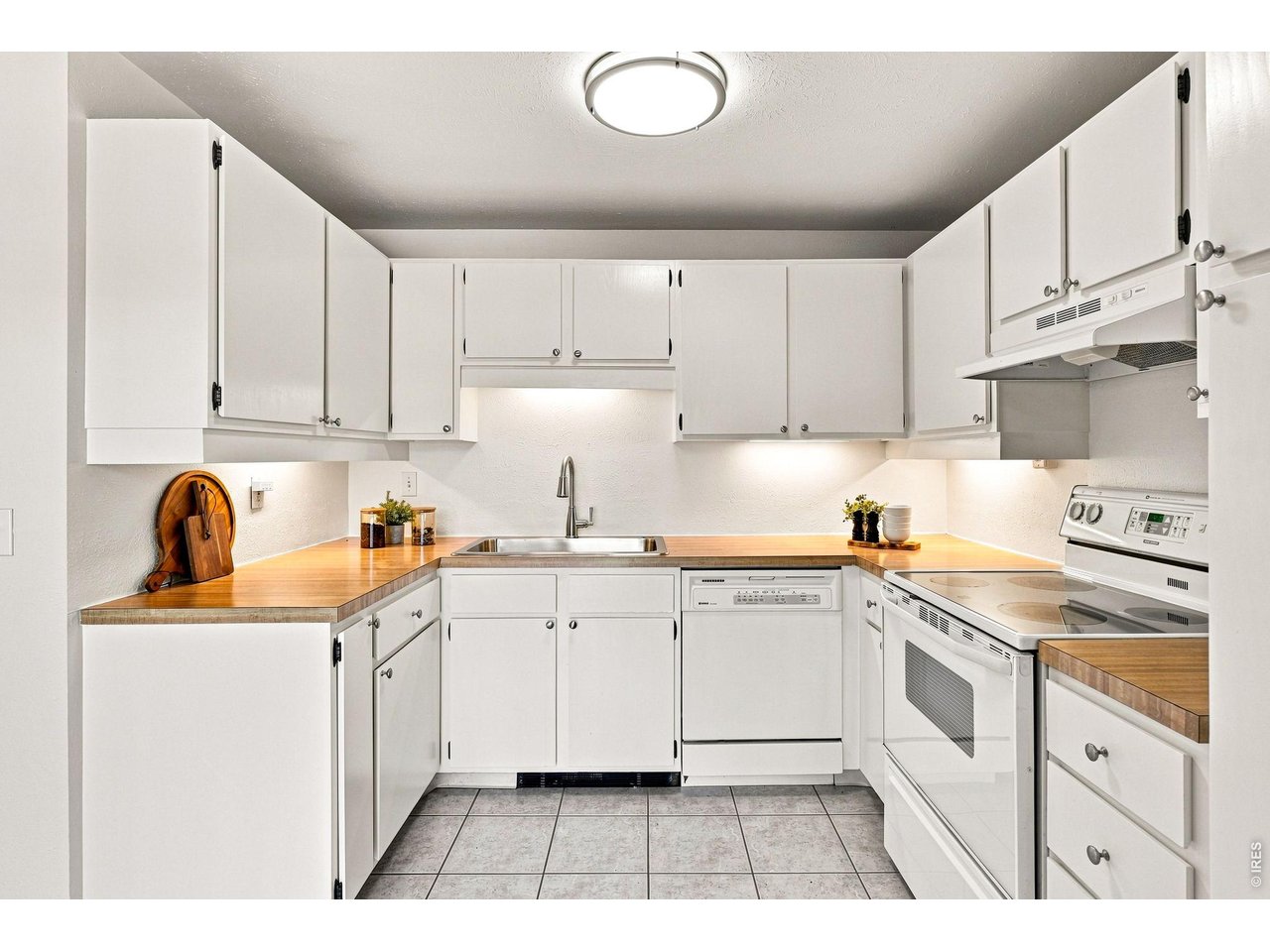 3420 Cripple Creek Sq G20