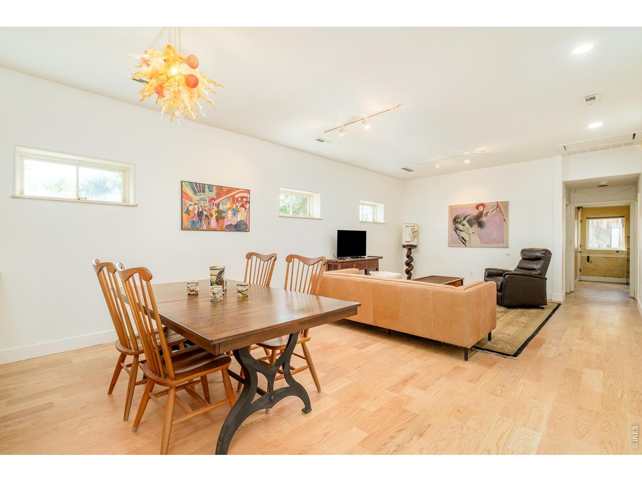 380 Arapahoe Ave