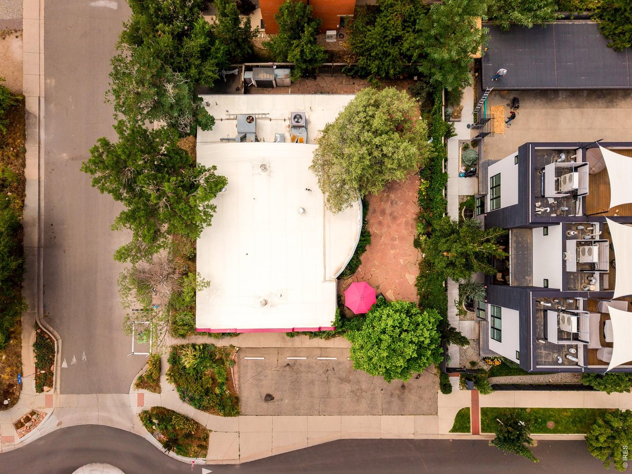380 Arapahoe Ave