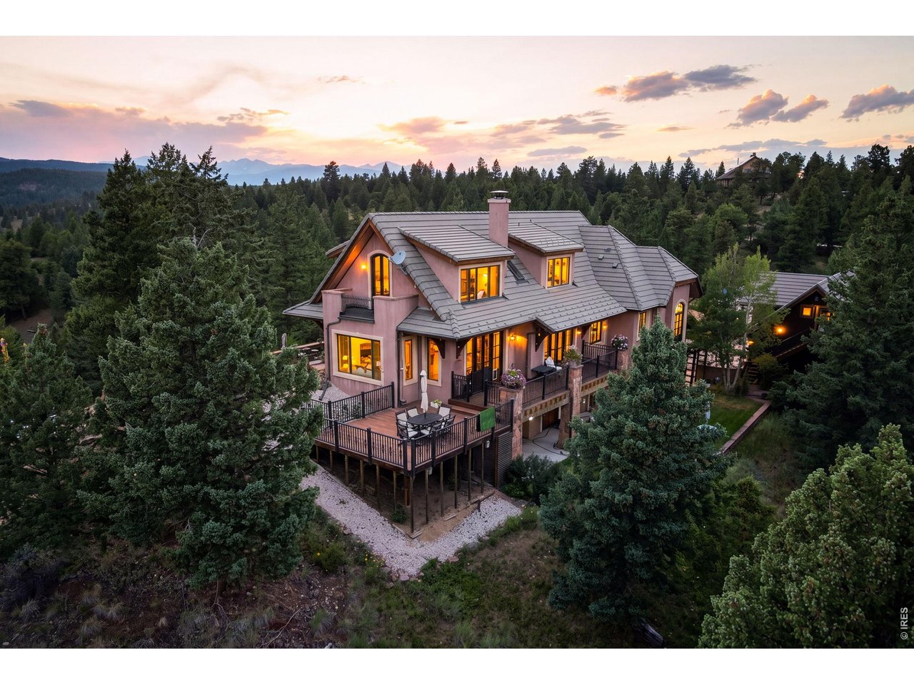 2717 Bison Dr