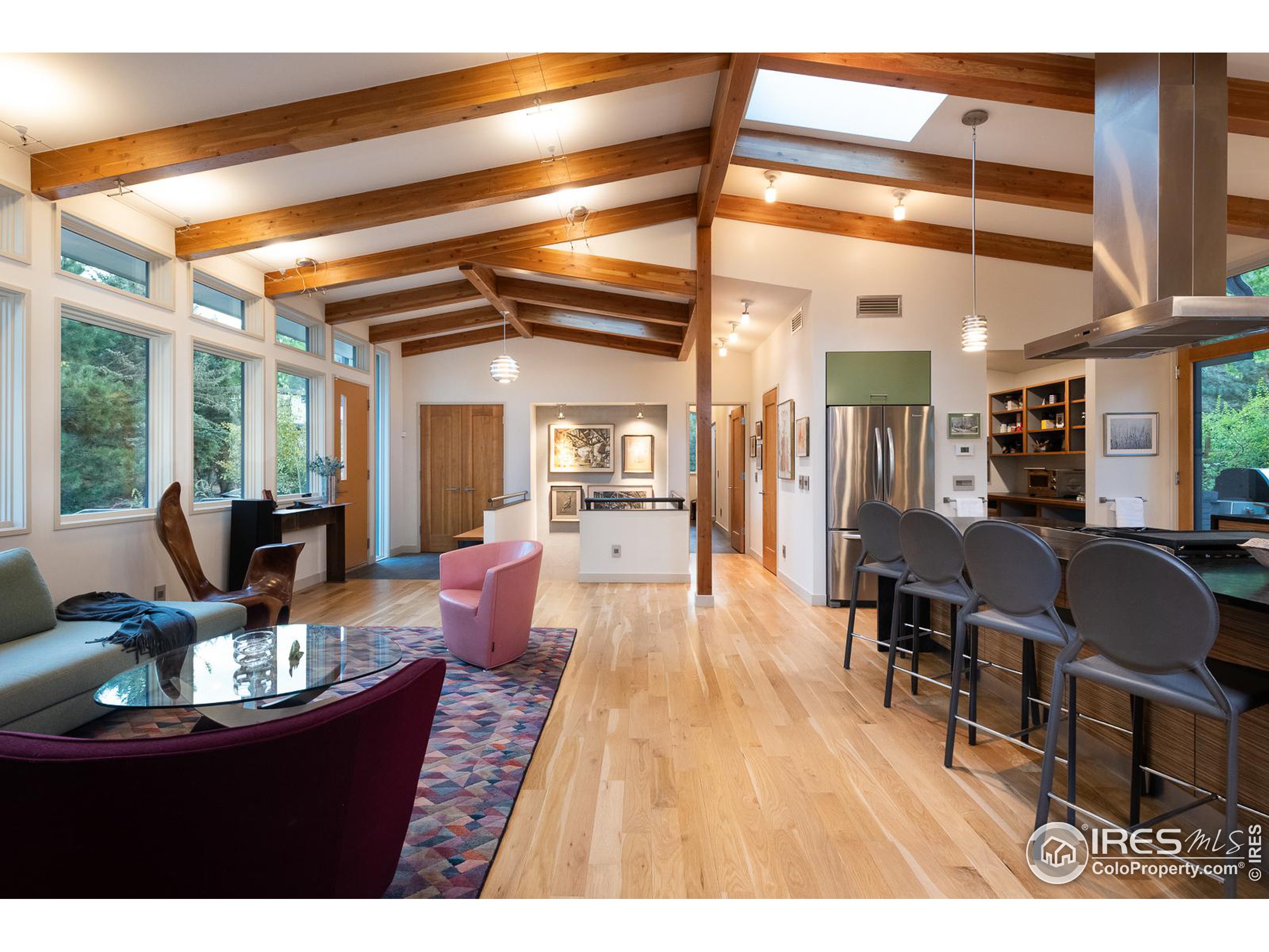 1431 Bluebell Ave