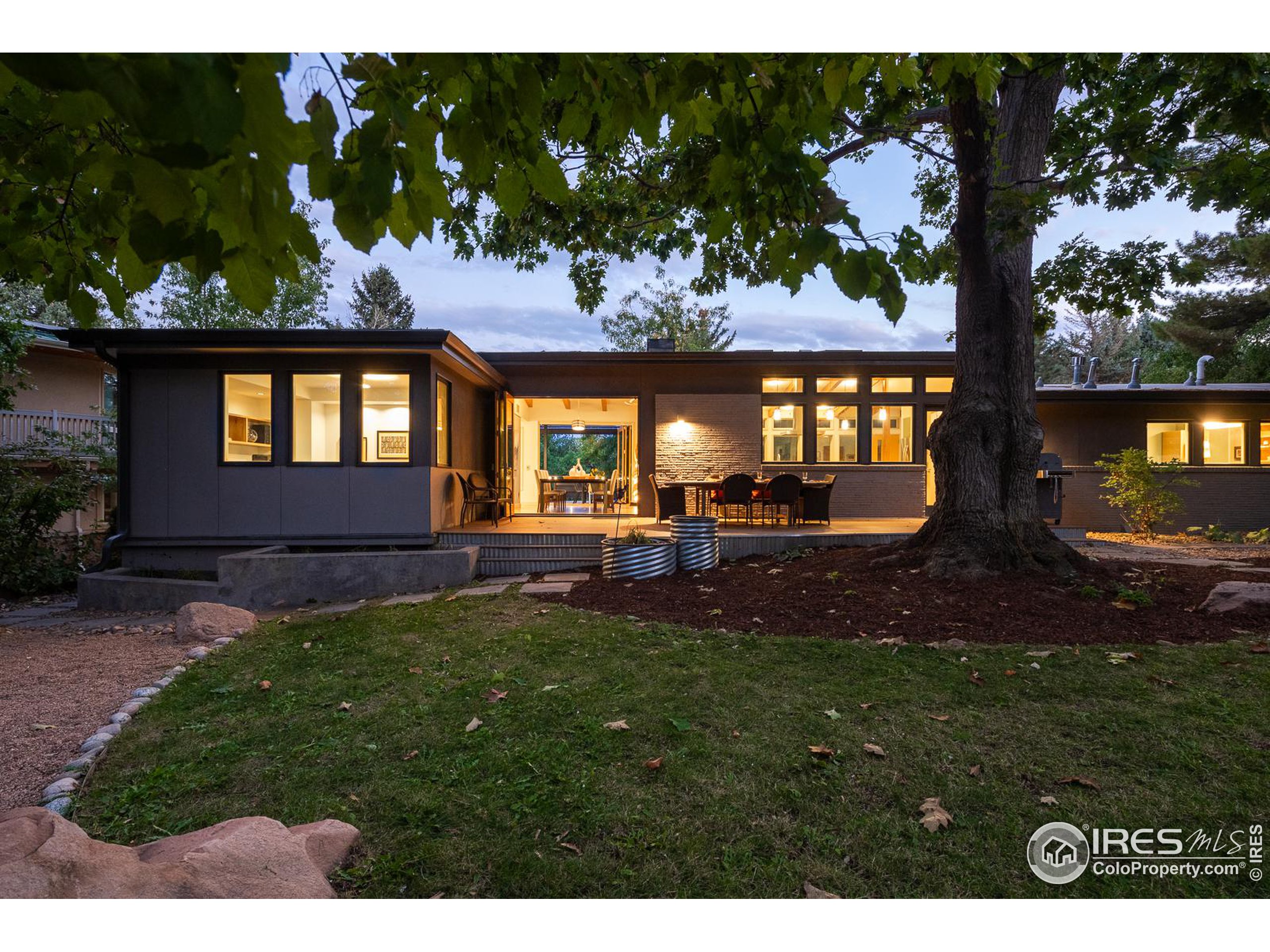 1431 Bluebell Ave