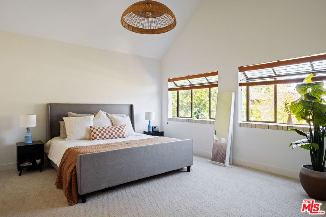 207 S Oakland Ave Unit: A