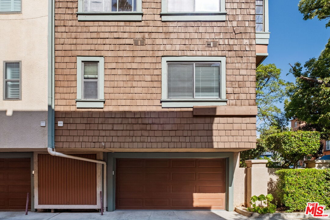 207 S Oakland Ave Unit: A