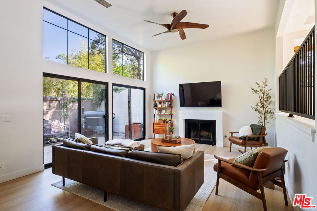 207 S Oakland Ave Unit: A