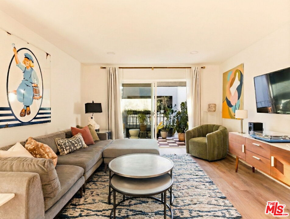 3015 Division St Unit: 219