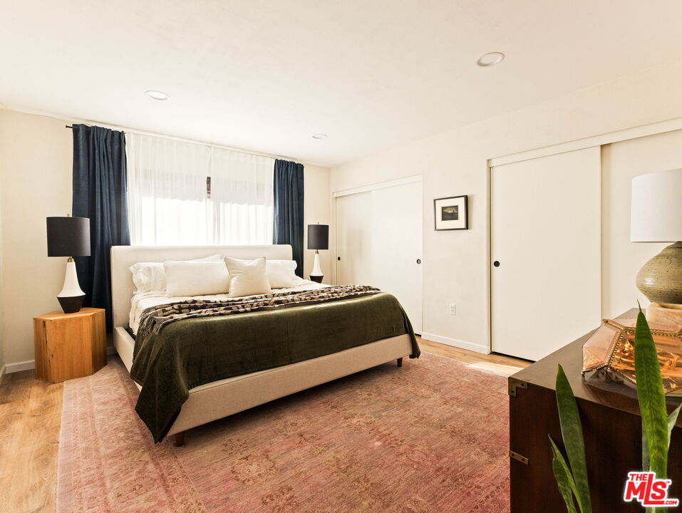 3015 Division St Unit: 219