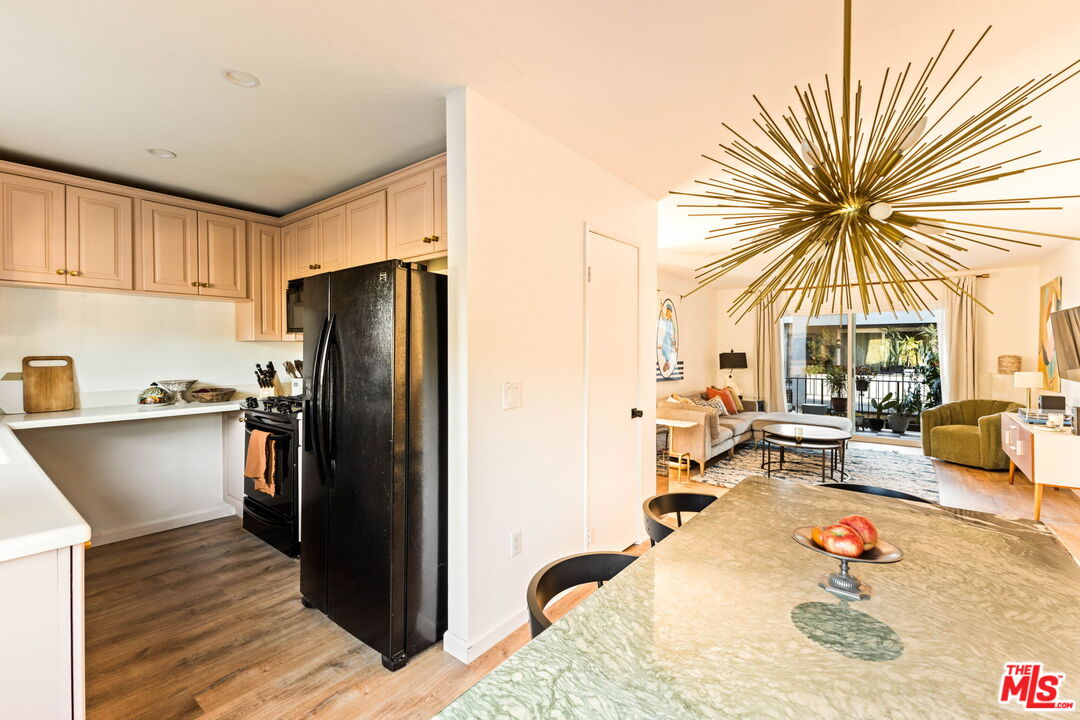 3015 Division St Unit: 219