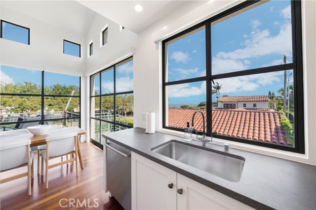 24722 Santa Clara