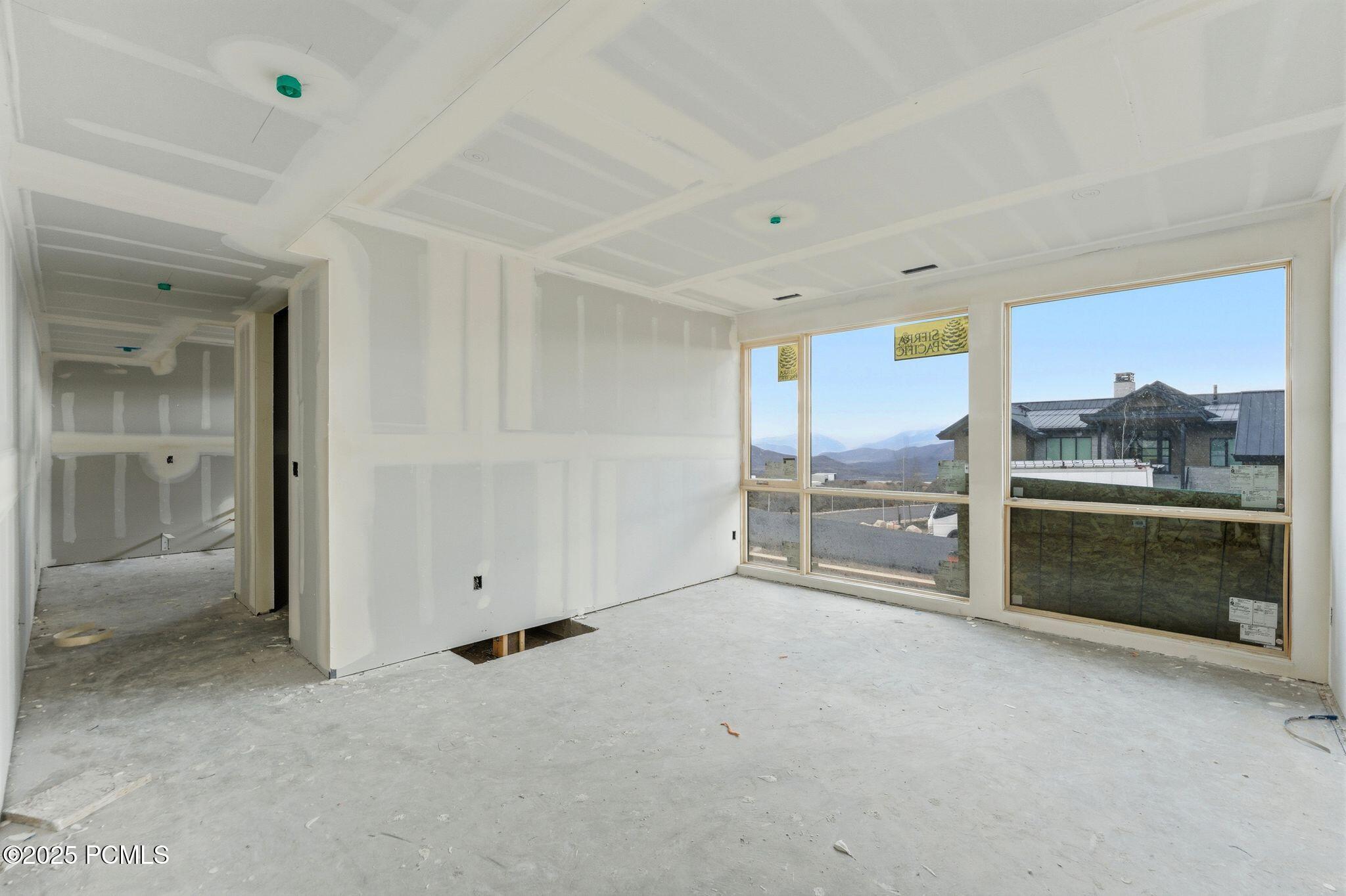 11004 N Wrangler Circle