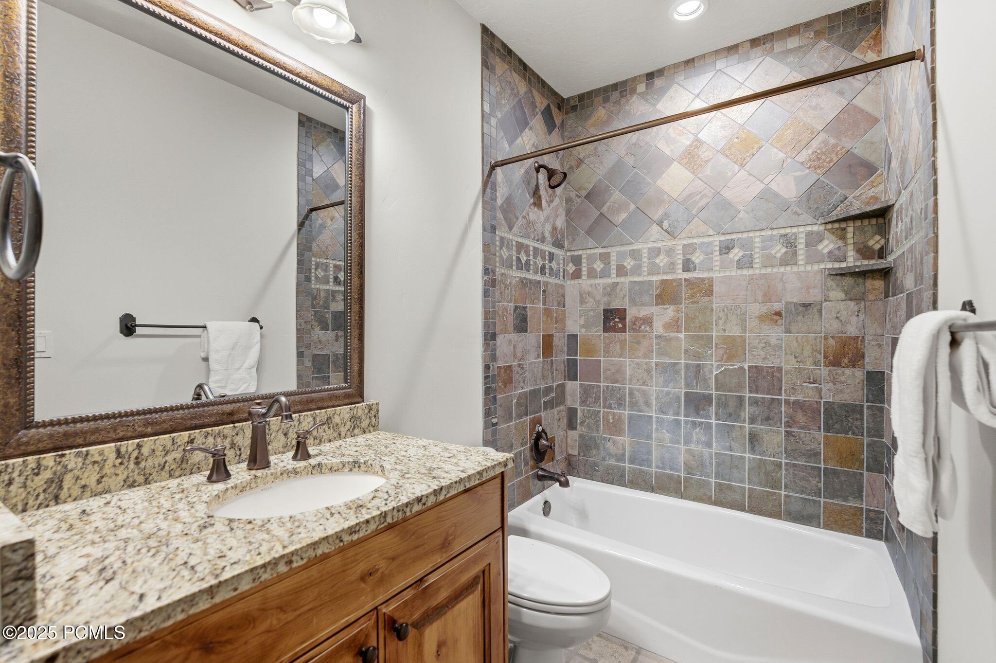 1273 W Stillwater Drive