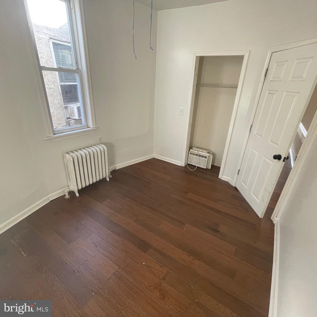 5545 LOCUST STREET