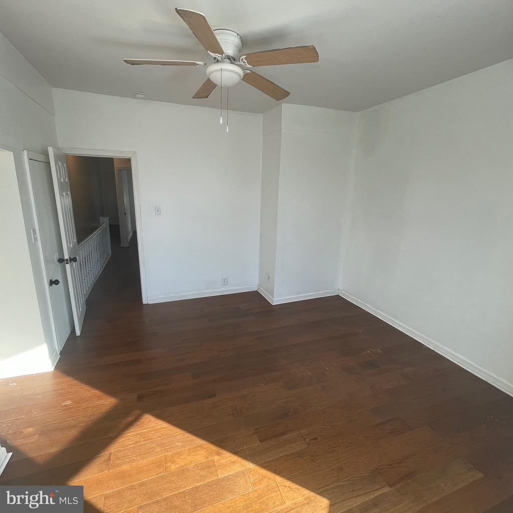 5545 LOCUST STREET
