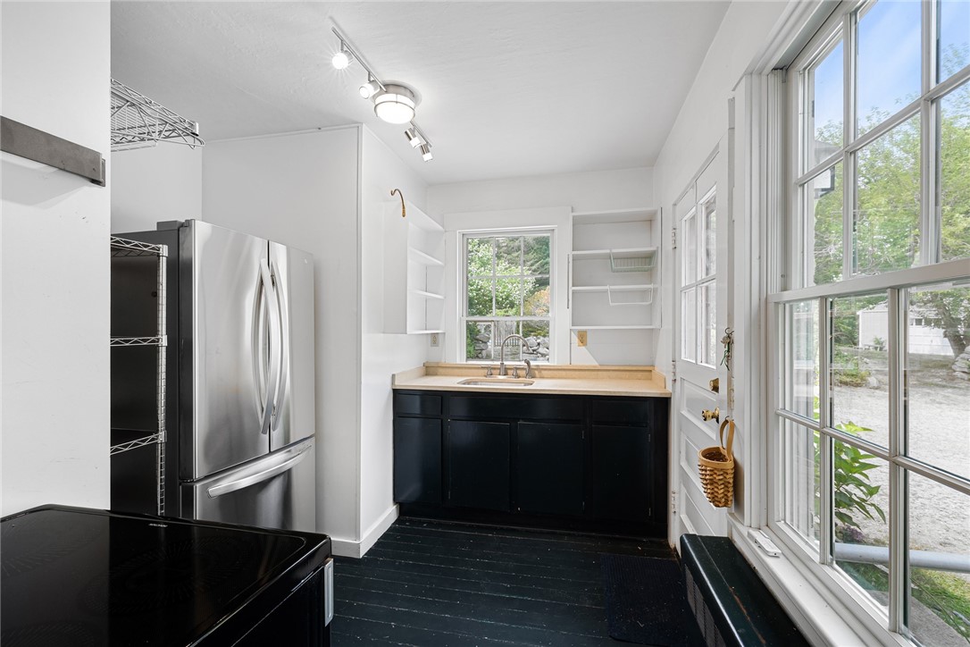 51 Old Harbor Road