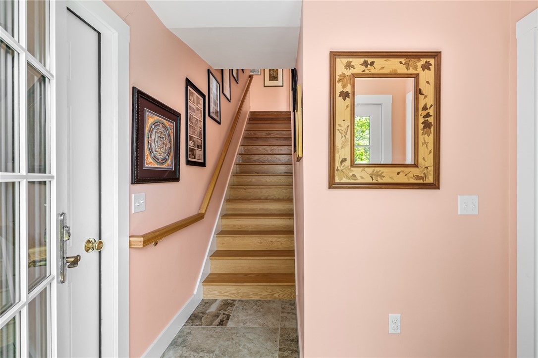 6 Moorings Way